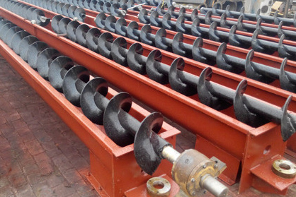 Screw conveyor